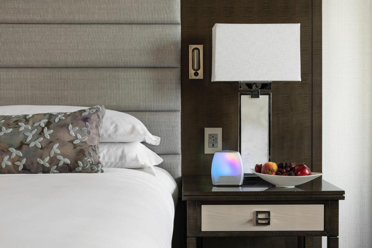 The Ritz-carlton 5*