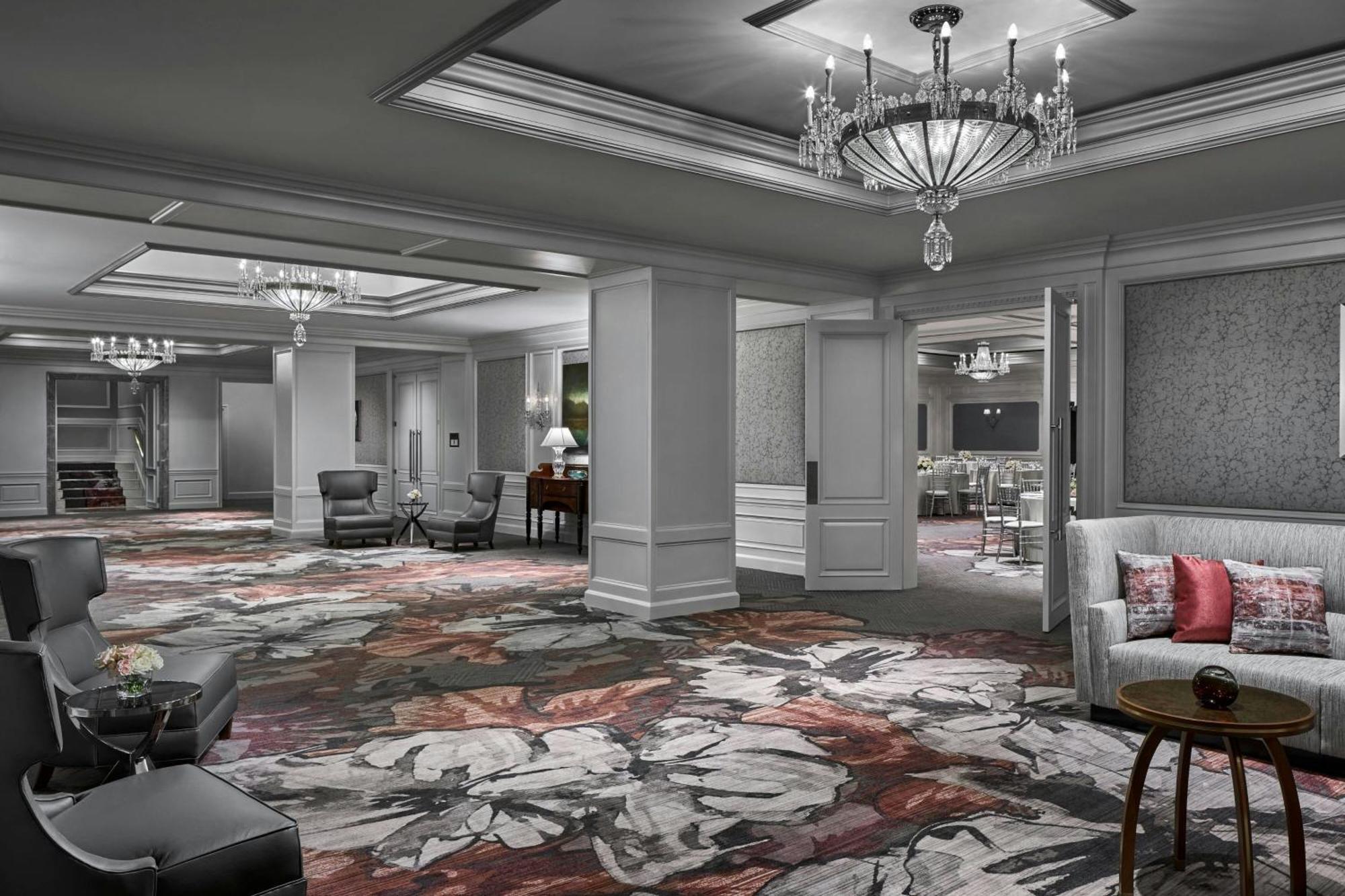 Hotel The Ritz-carlton 5*