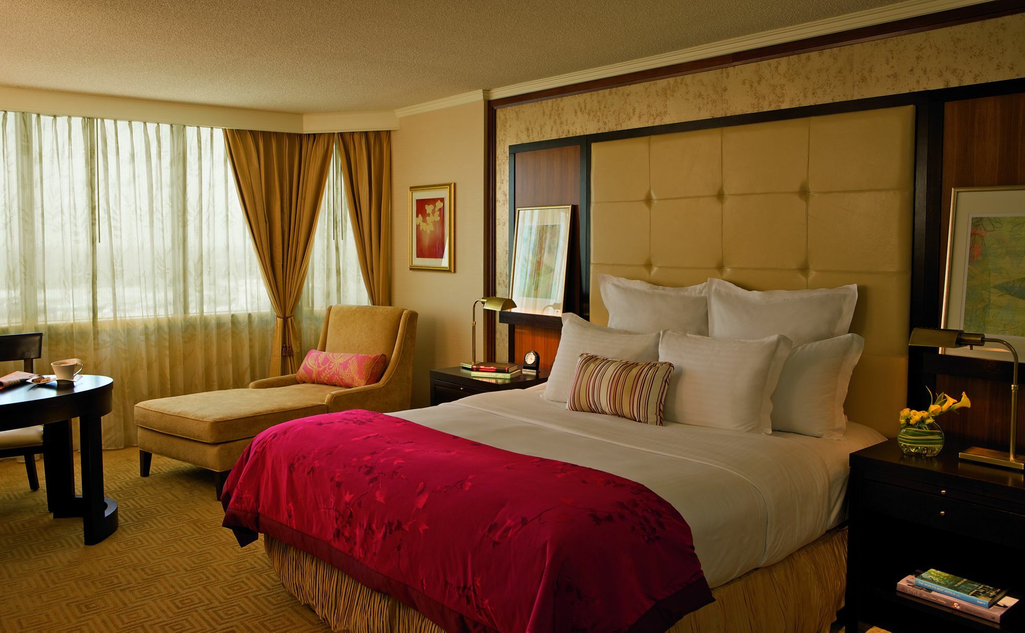 Hotel The Ritz-carlton 5*