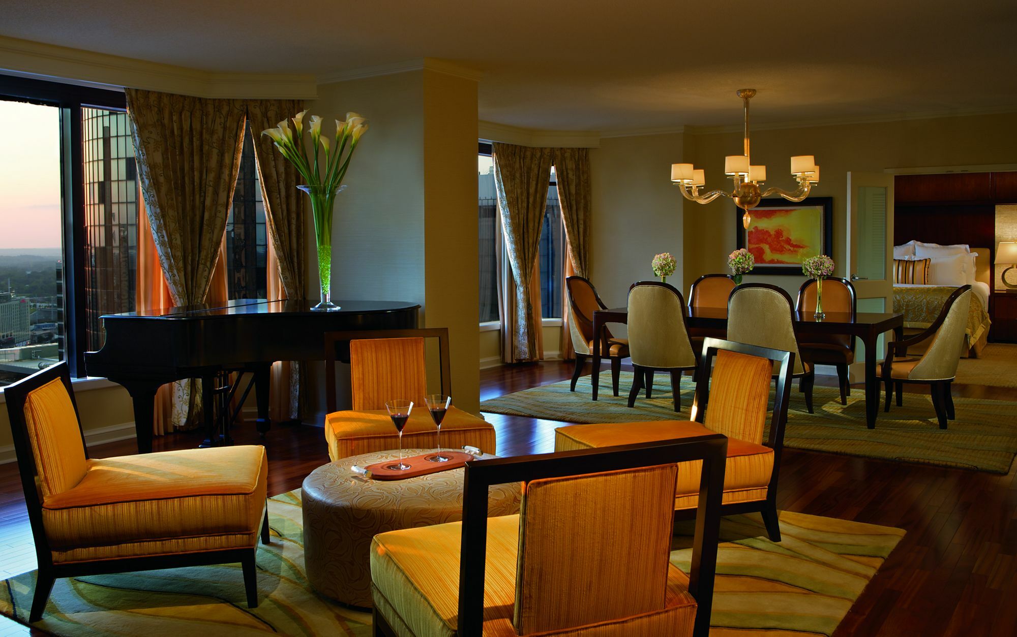The Ritz-carlton Hotel 5*